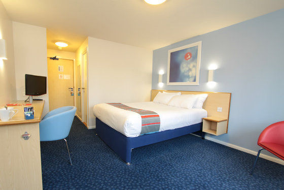 Travelodge London Hounslow Room photo