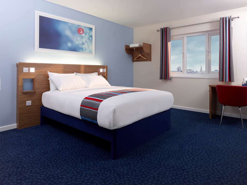 Travelodge London Hounslow Room photo